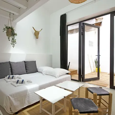 Charming Bohemian Little House With Terrace 5 Min From The - Welkeys Apartment *